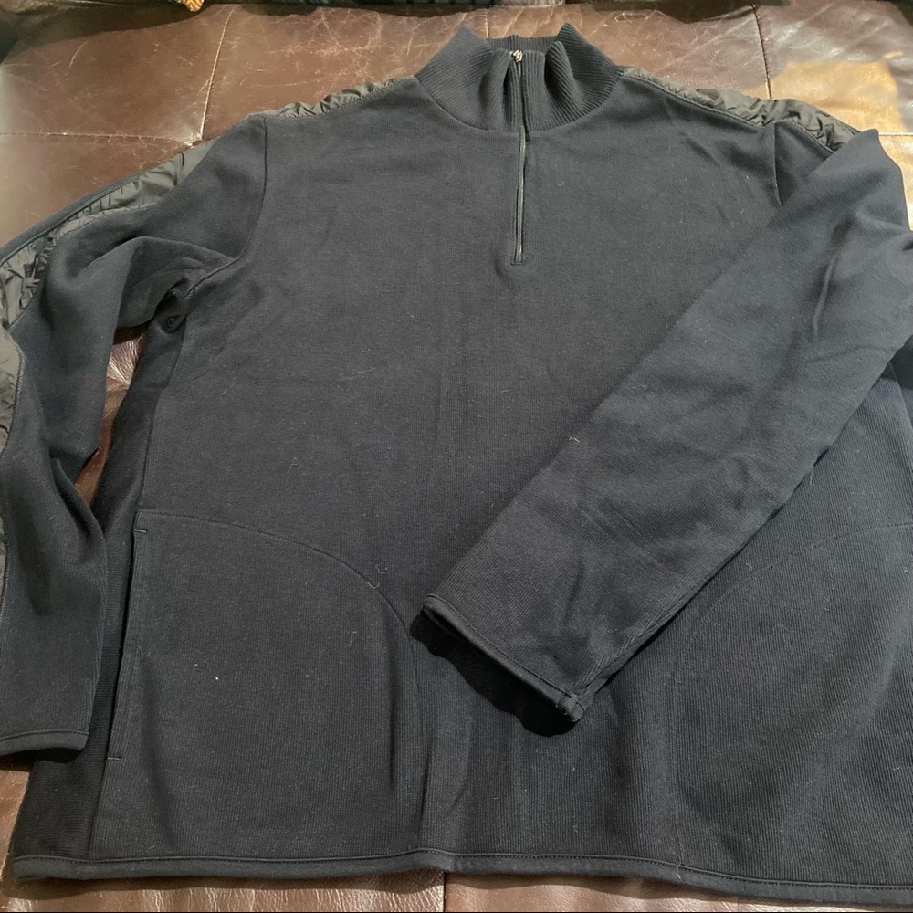 Hugo Boss  1/3 zipper pre-owned size XXL fit M